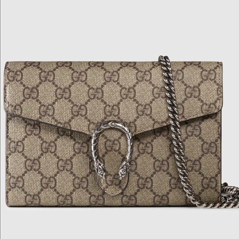 Gucci crossbody wallet bag. Very good condition